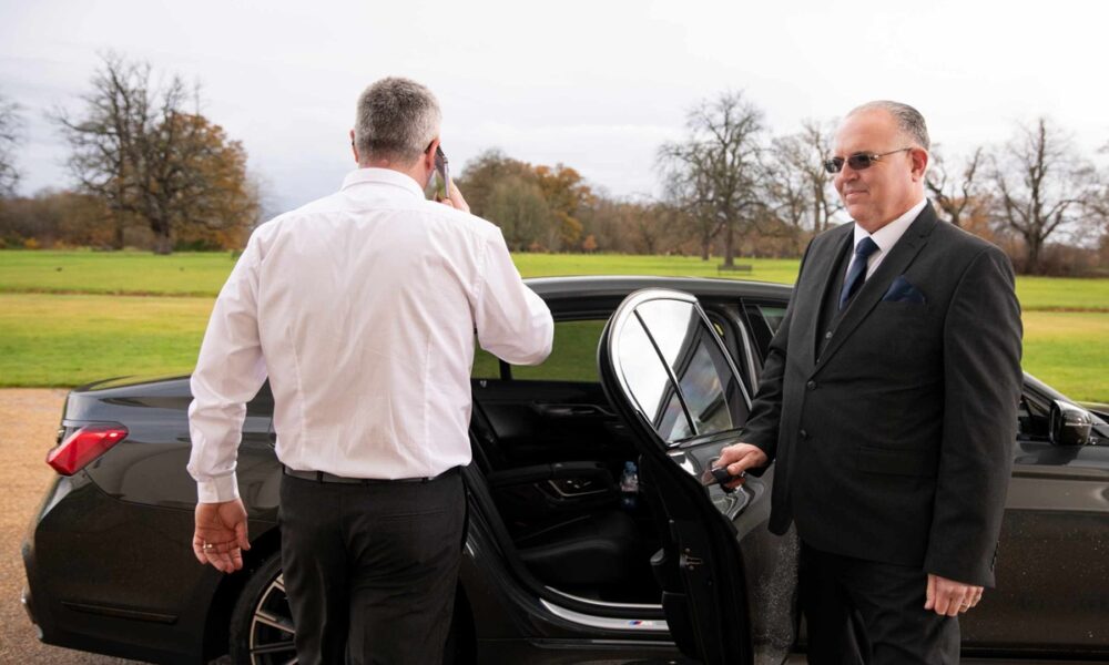 Corporate-Business-Chauffeur-In-London-1-1000x600-10