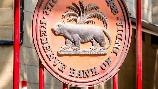 RBI-Slashes-Repo-Rate-by-100-Basis-Points-in-2025-But-Home-Loan-Relief-May-Be-Delayed-4